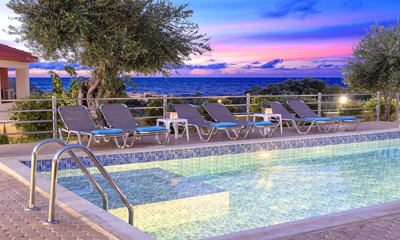 Aqua Blue Villas With Heated Pool Mathés Exterior foto